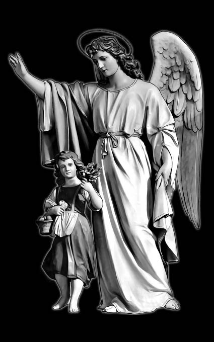 Ангел на памятник 130